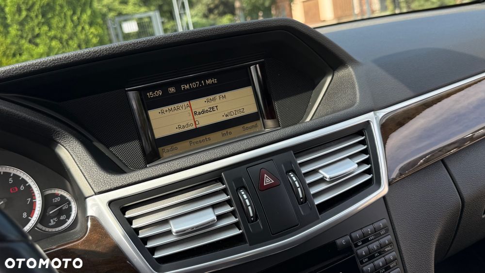 Mercedes-Benz Klasa E 200 7G-TRONIC - 20