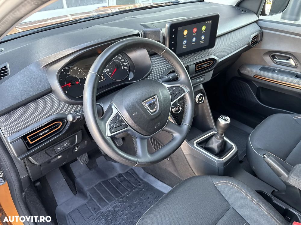 Dacia Sandero - 13
