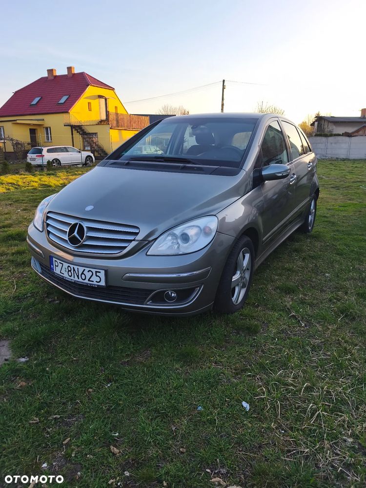 Mercedes-Benz Klasa B - 2