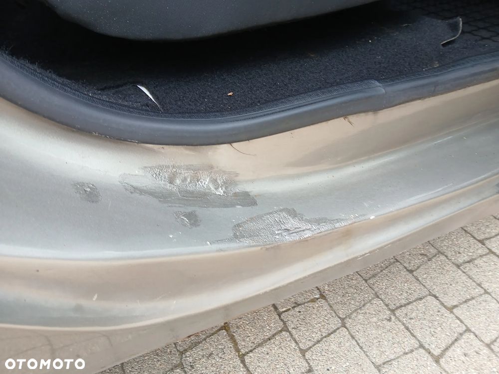 Dacia Lodgy 1.5 dCi Laureate - 14