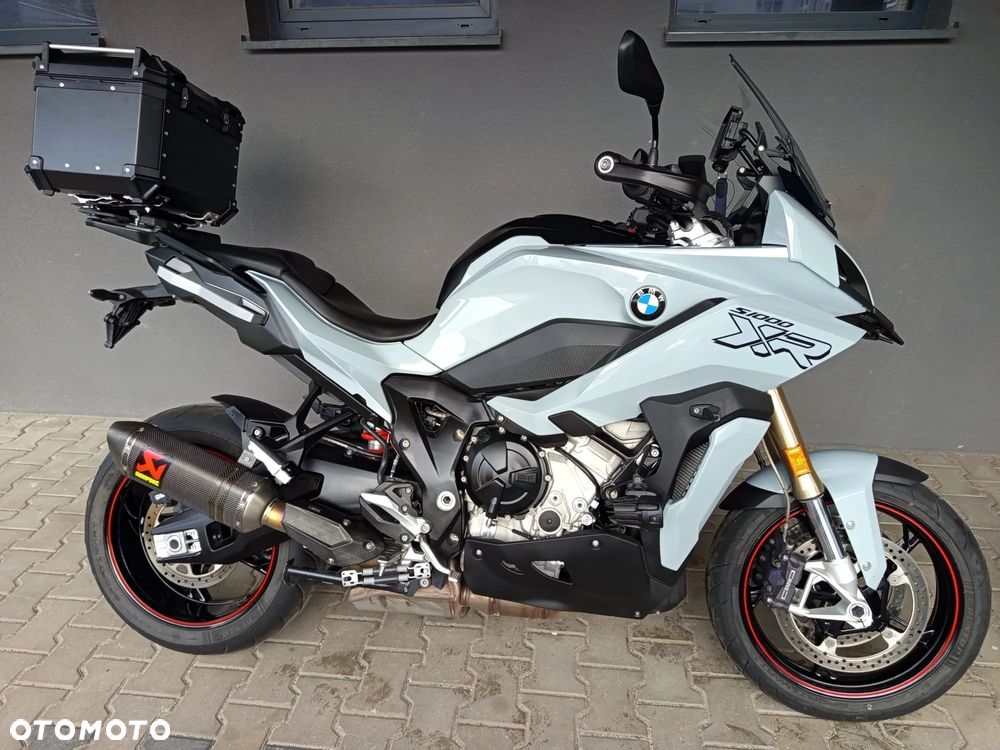 BMW S - 2