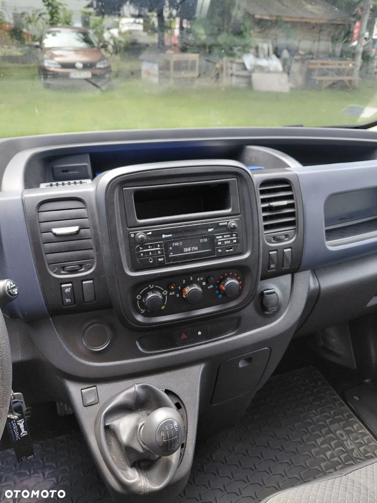 Opel Vivaro L2H1 2,9t Edition - 10
