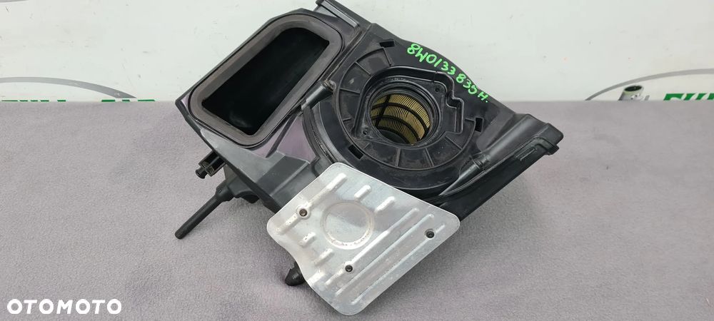 AUDI  OBUDOWA FILTRA POWIETRZA 8W0133835H - 2