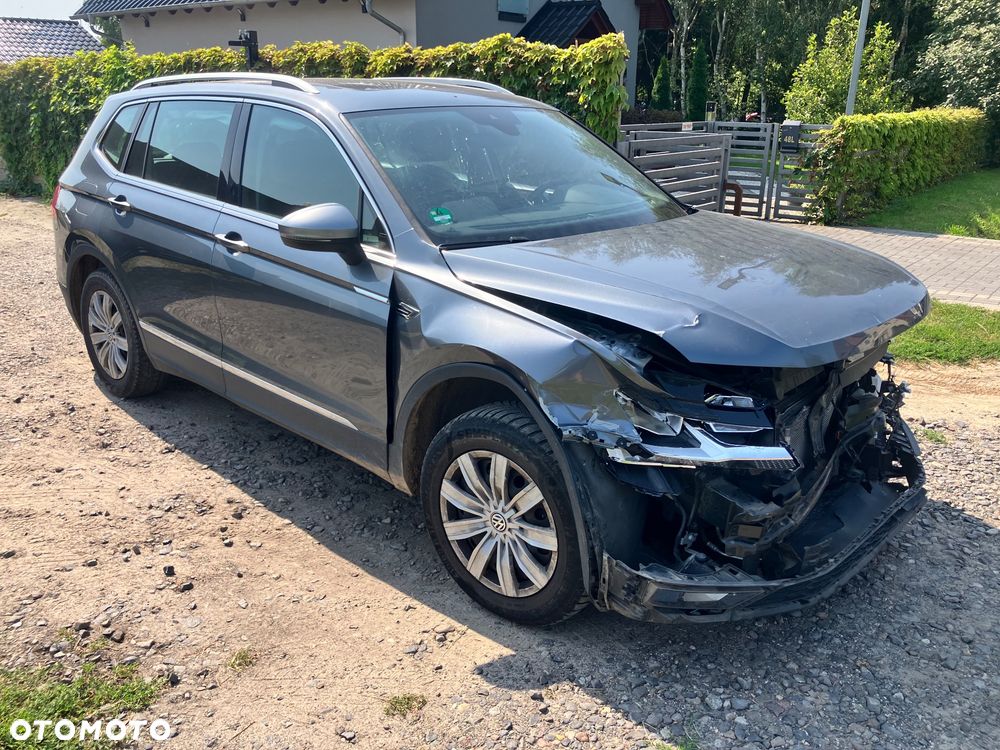 Volkswagen Tiguan Allspace 2.0 TDI SCR Life - 4