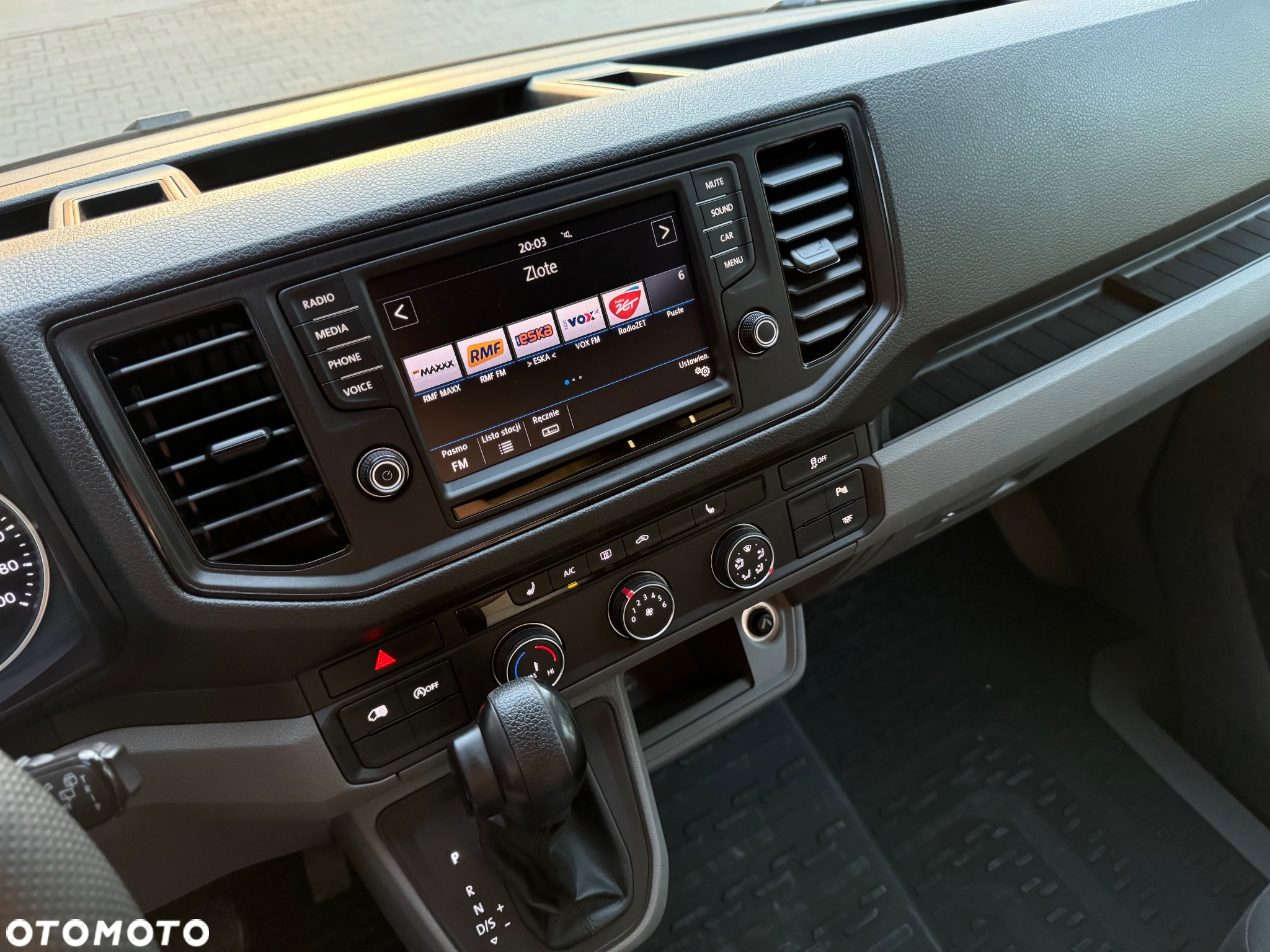 Volkswagen Crafter - 30