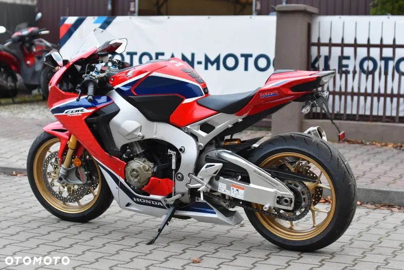 Honda CBR - 22