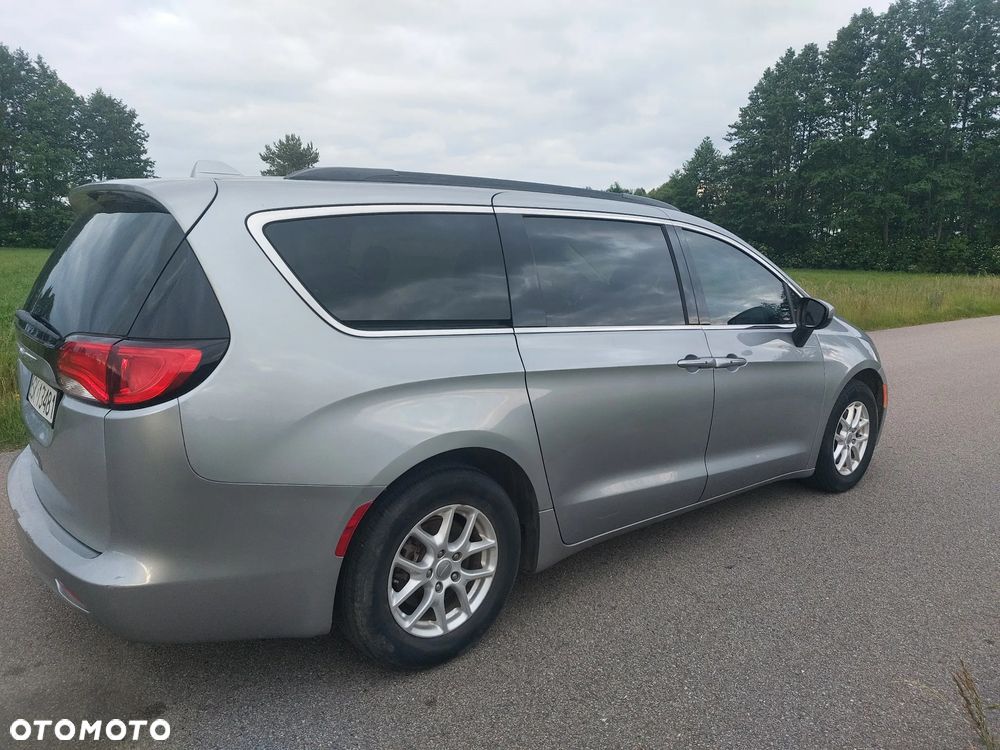 Chrysler Voyager - 10