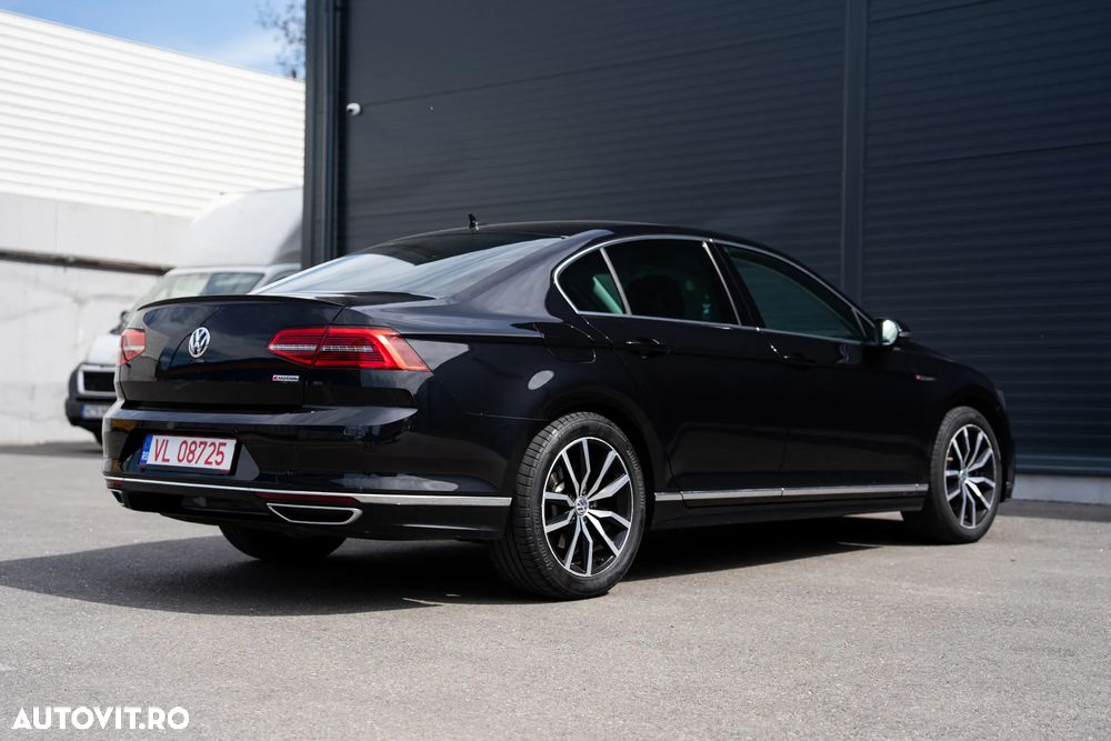 Volkswagen Passat 2.0 TDI DSG 4Motion Highline - 3