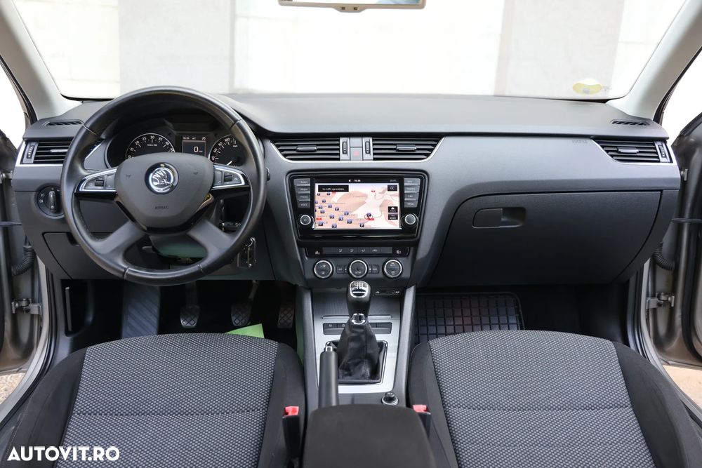 Skoda Octavia 1.6 TDI Active - 13