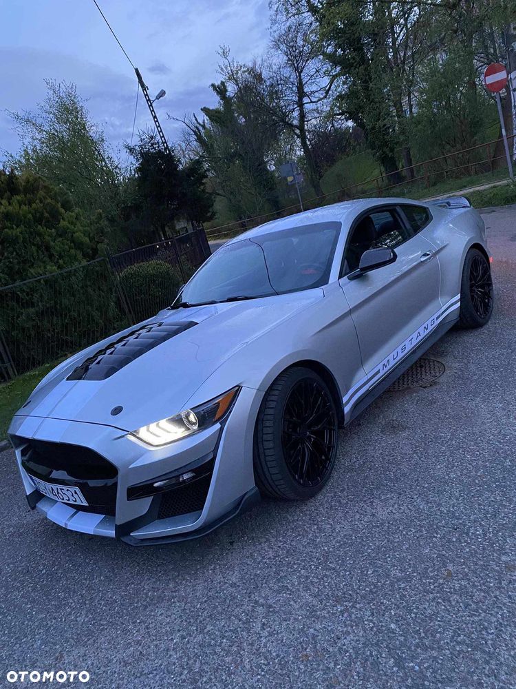 Ford Mustang - 20
