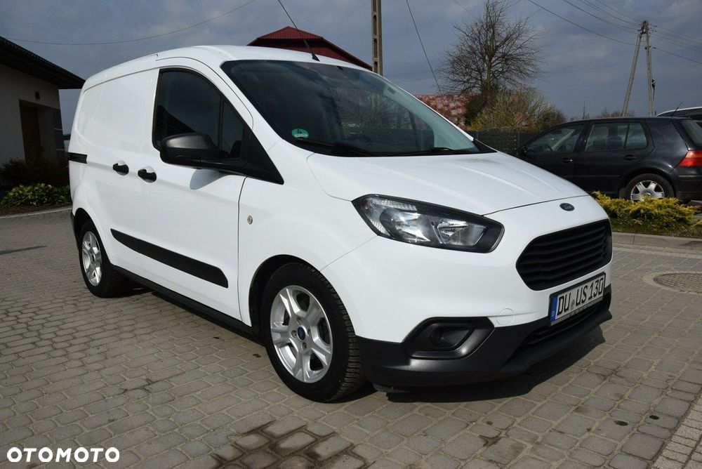 Ford Courier - 6