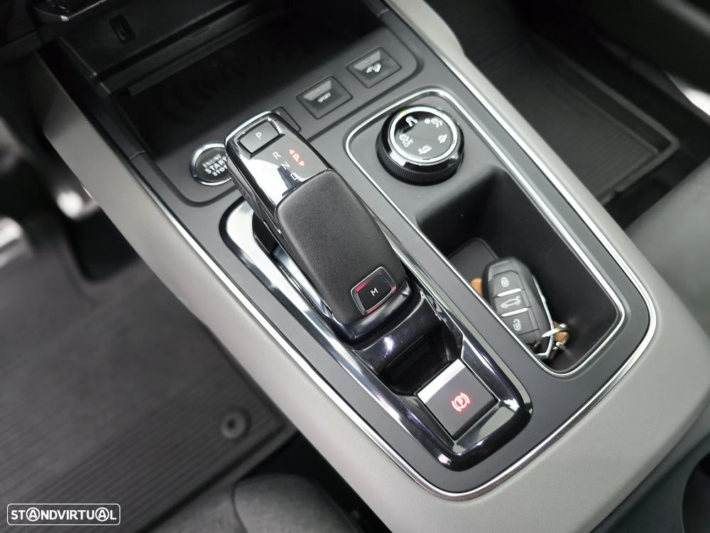 Citroën C5 Aircross 1.6 PureTech Shine EAT8 - 26