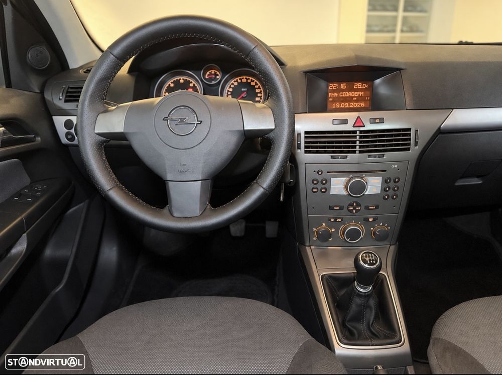 Opel Astra 1.3 CDTi Edition - 17