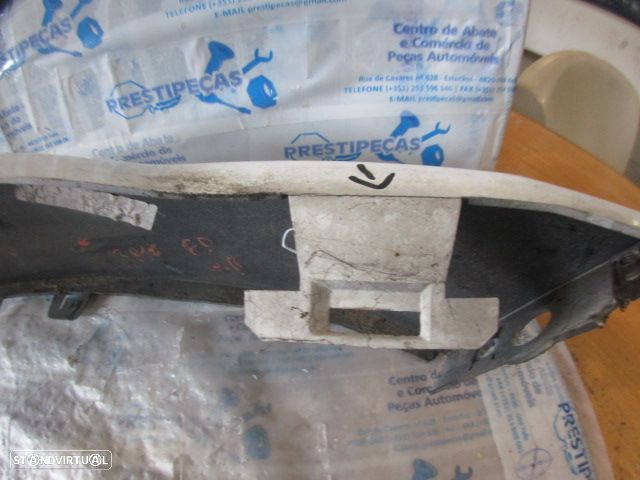 Grelha Friso Gre3065 CITROEN BERLINGO 2010 1.6 HDI 75CV 5P BRANCO FD GRE PC FRT Apoios Danificados - 4