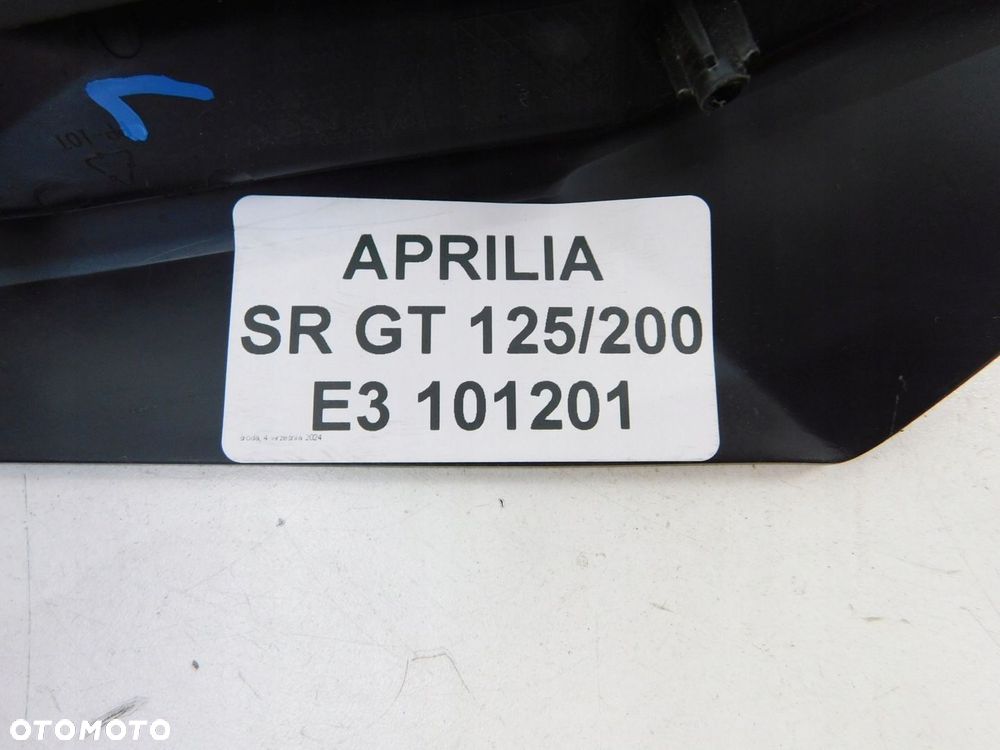 APRILIA SR GT 125 200 WYPEŁNIENIE LEWE - 5