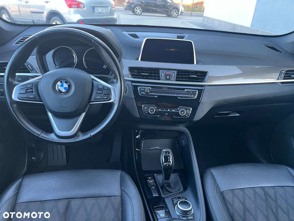 BMW X1 sDrive18d sport - 23
