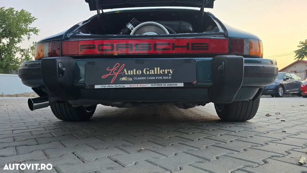 Porsche 911 - 12