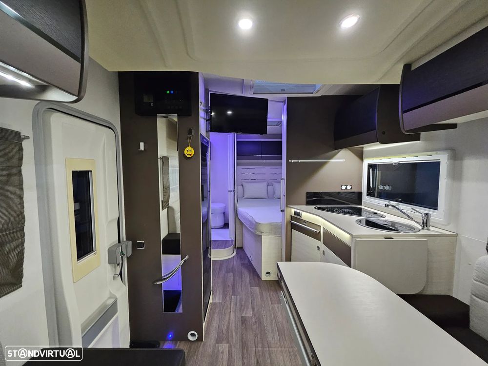 Challenger Genesis 275 Salão Face-to-face - 41