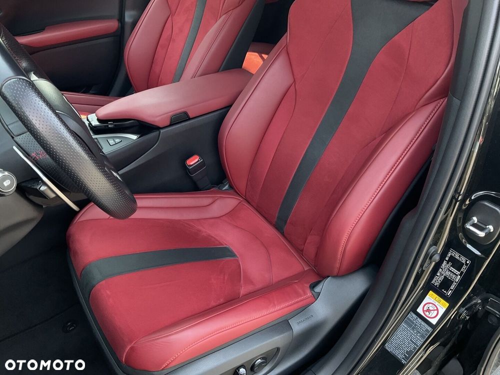 Lexus UX 200 F Sport 2WD - 31