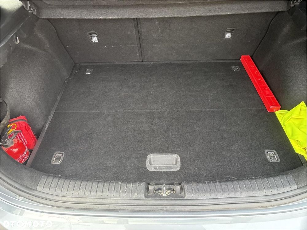 Kia Ceed 1.5 T-GDI M - 16