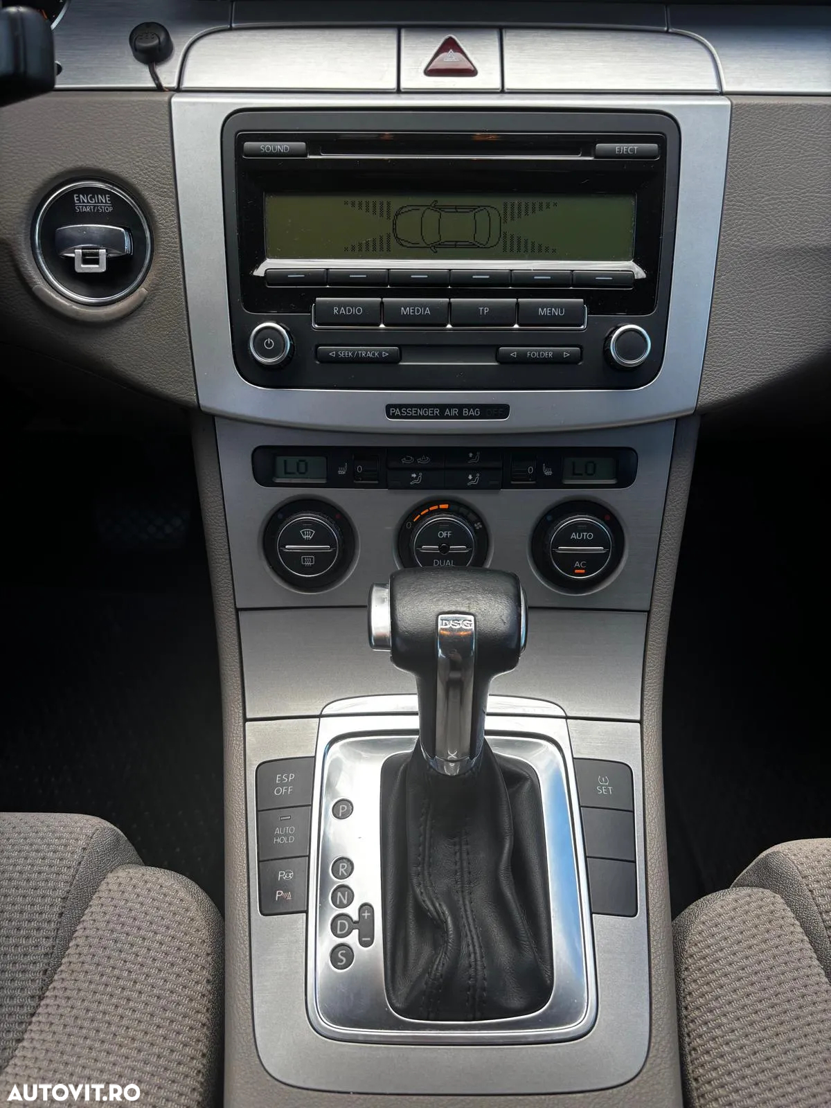 Volkswagen Passat - 14