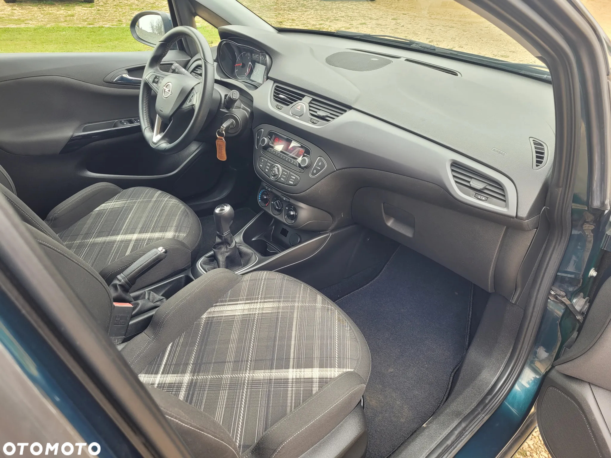 Opel Corsa 1.4 Color Edition - 11