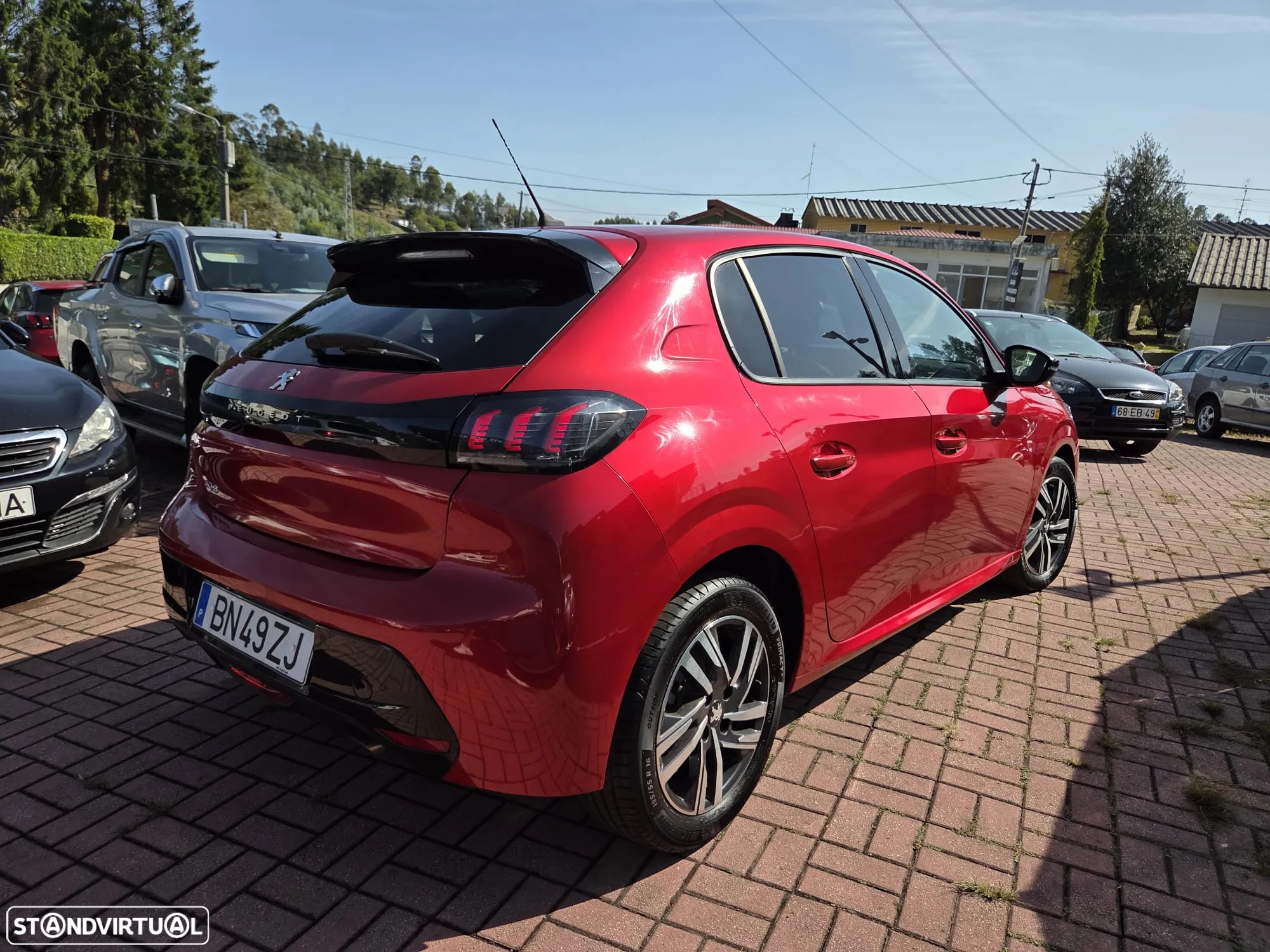 Peugeot 208 1.2 PureTech Allure - 7