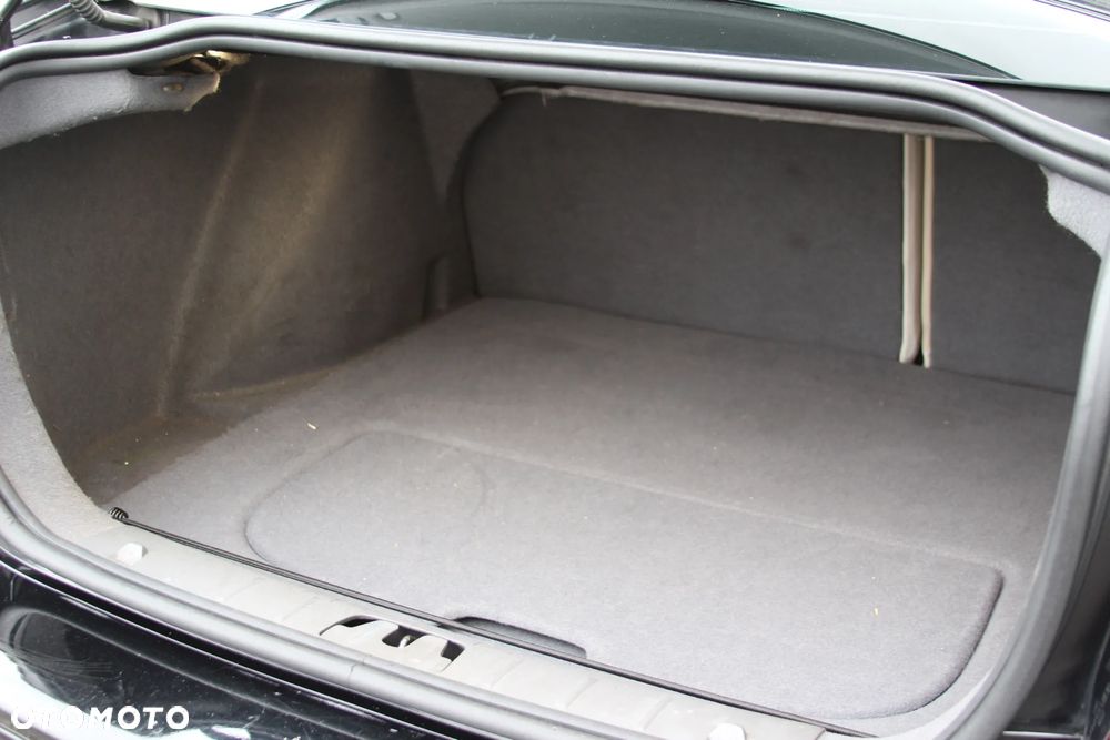 Volvo S40 2.0D Momentum - 25