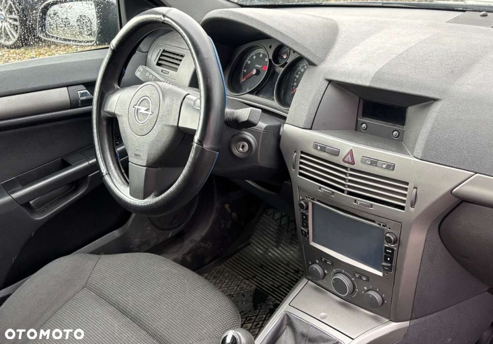 Opel Astra - 12