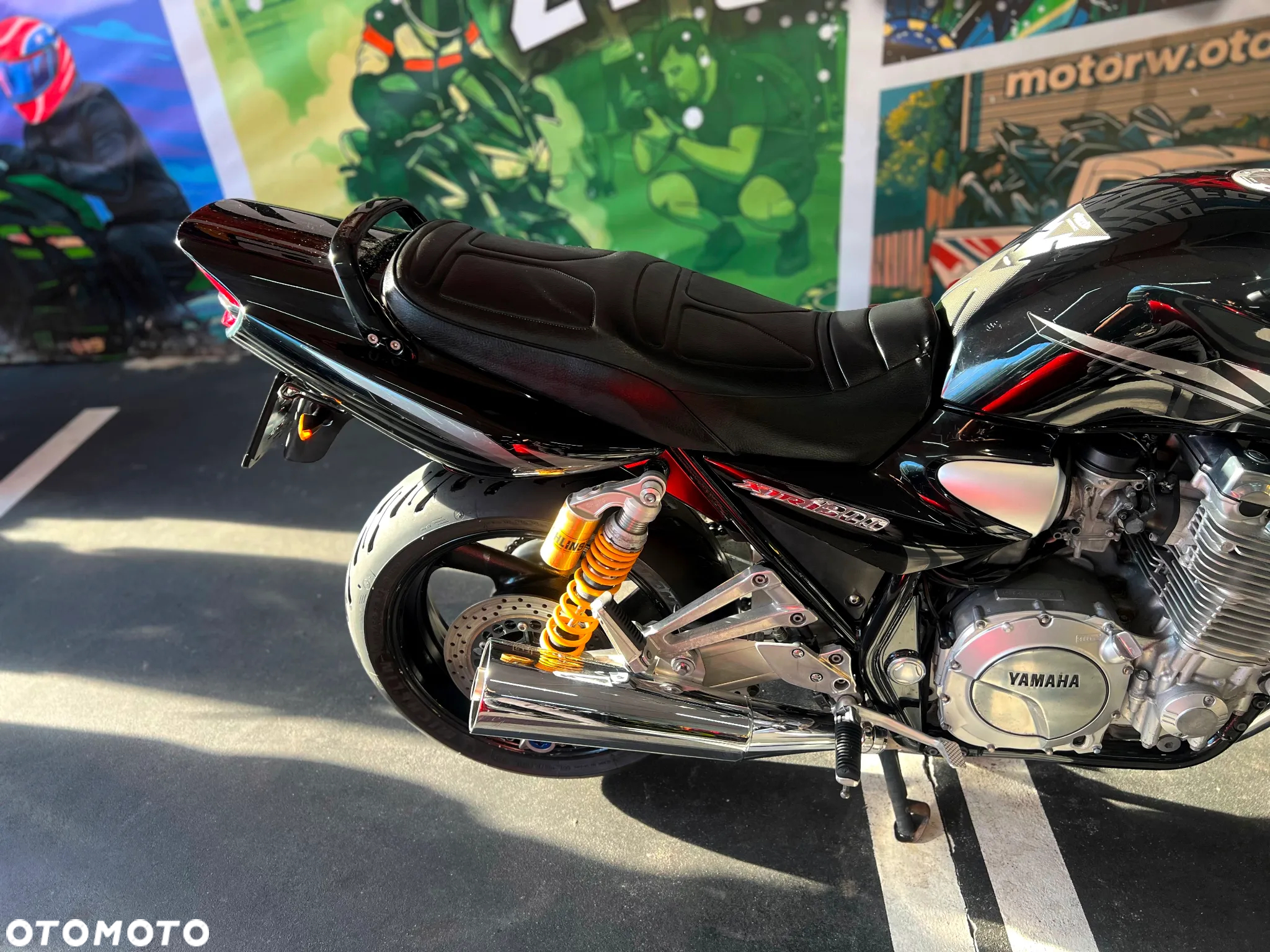 Yamaha XJR - 26