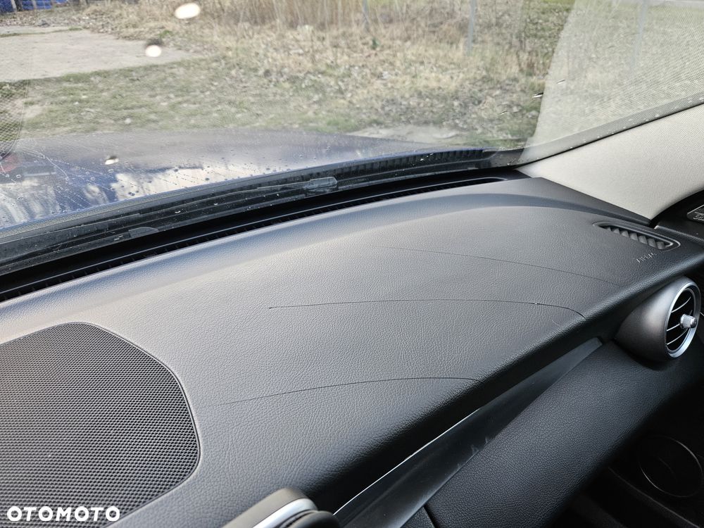 Mercedes-Benz Klasa C - 19