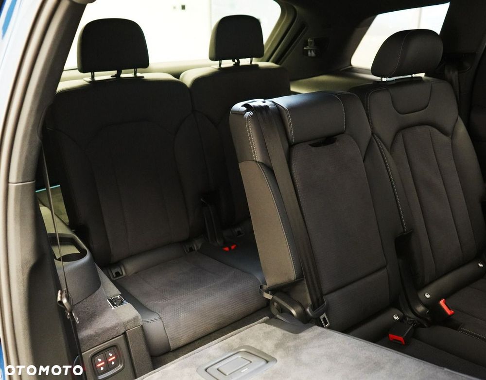 Audi Q7 - 18
