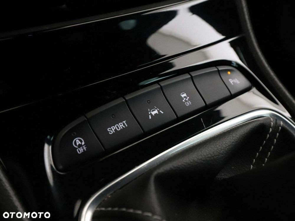 Opel Astra 1.4 Turbo Dynamic - 29