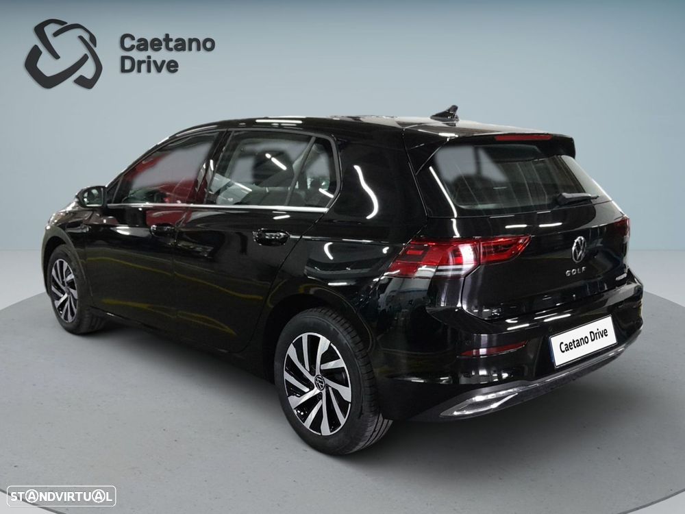 VW Golf 1.4 TSI e-Hybrid DSG - 7