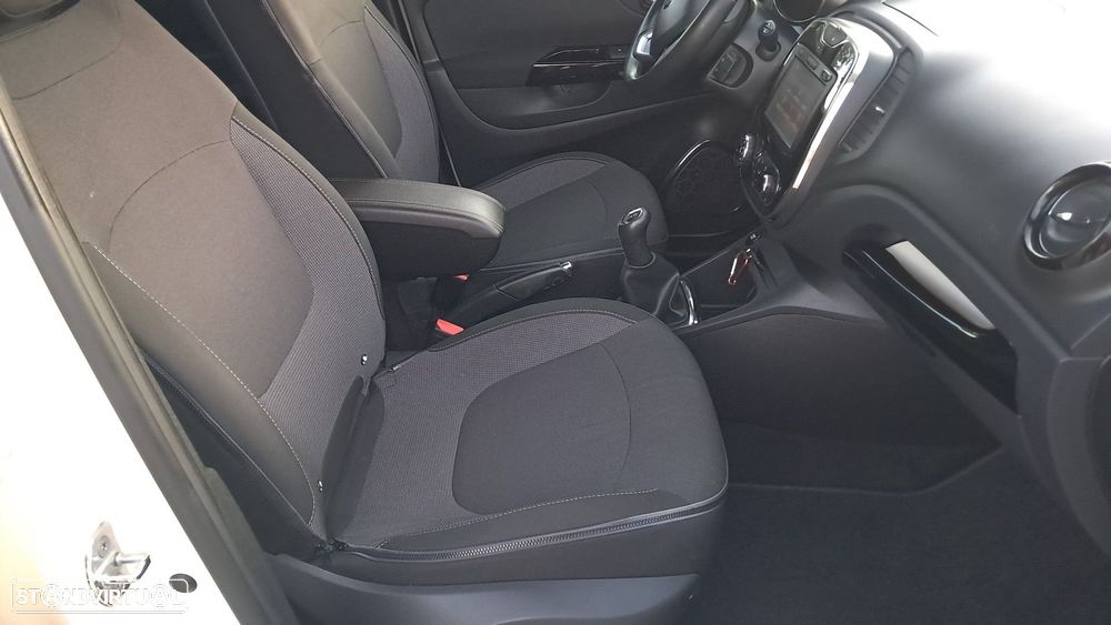 Renault Captur 1.5 dCi Exclusive - 12