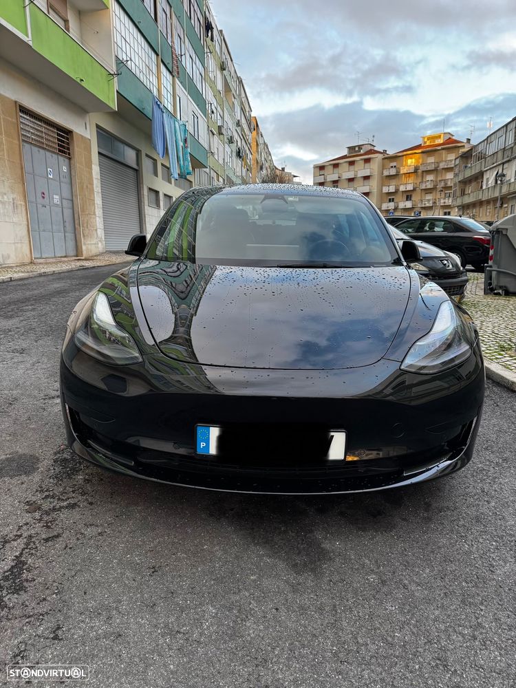 Tesla Model 3 - 2