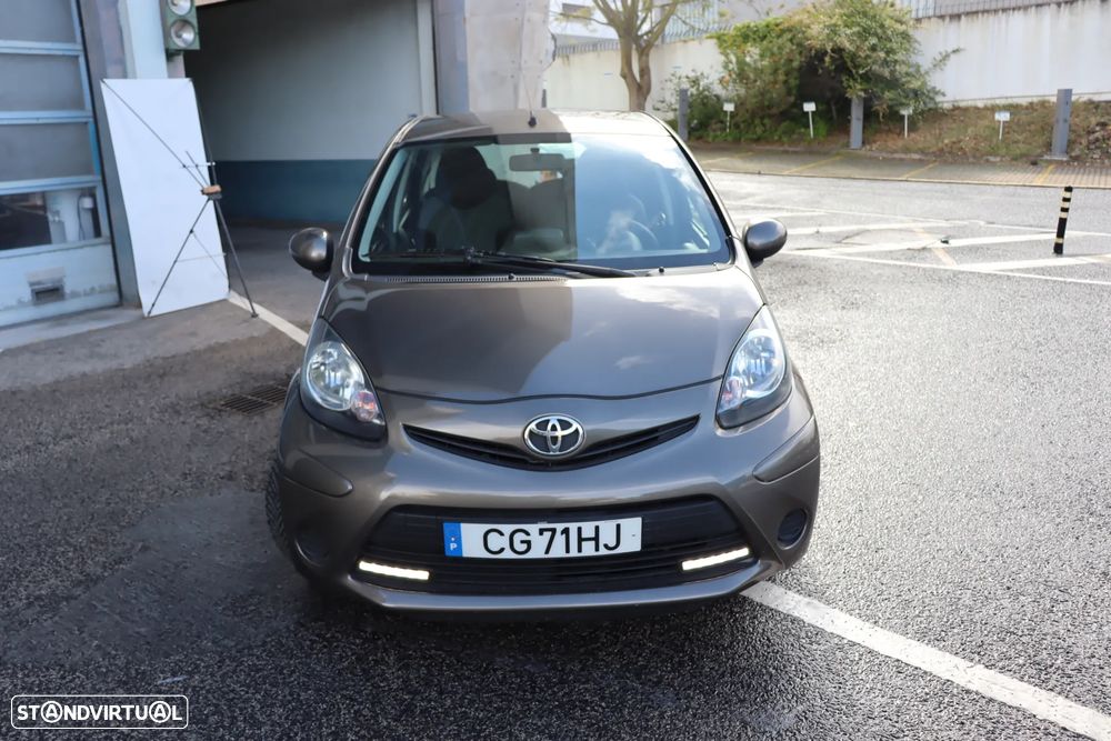 Toyota Aygo Connect - 28