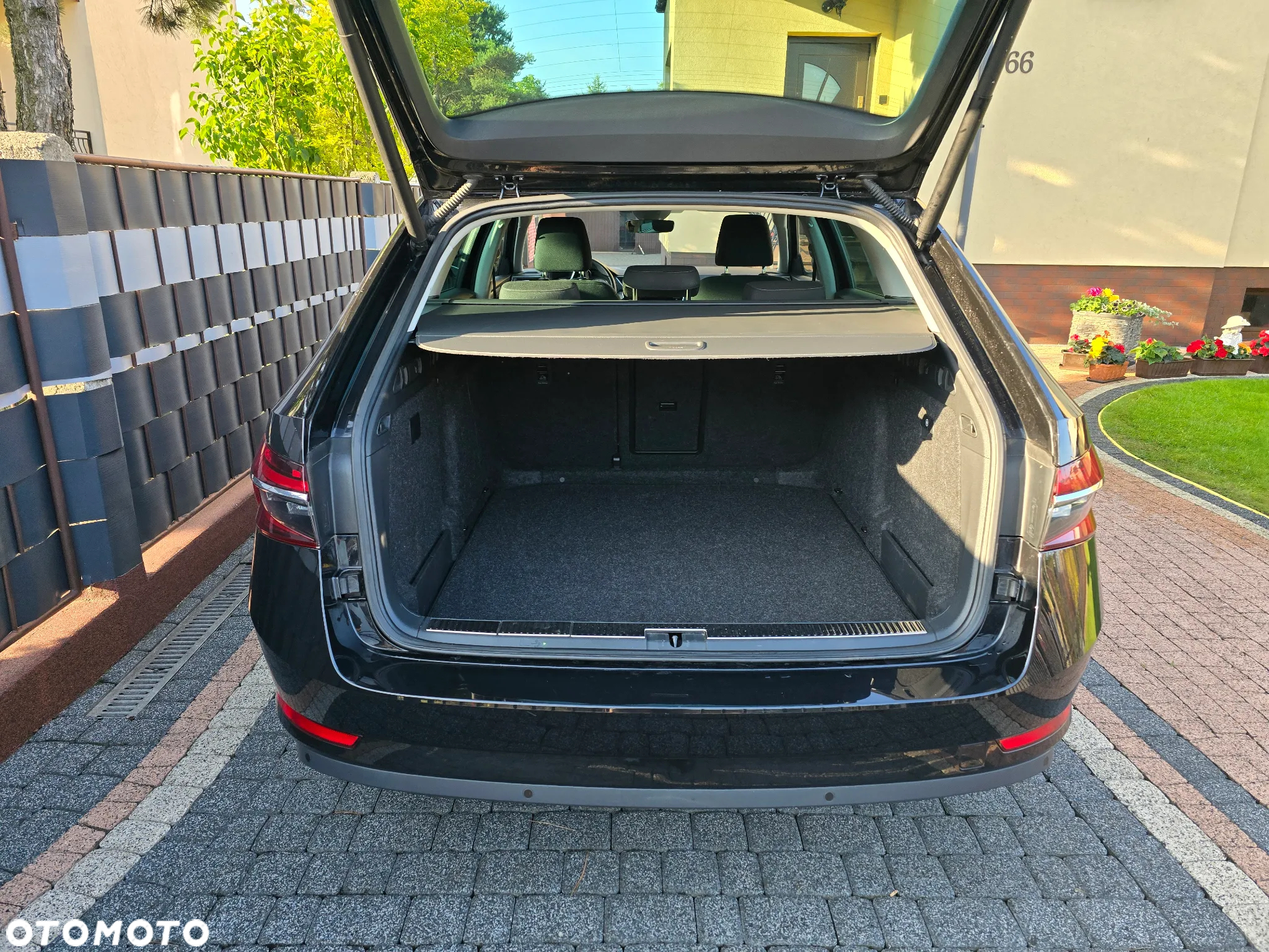 Skoda Superb 2.0 TDI SCR 4x4 Ambition DSG - 6