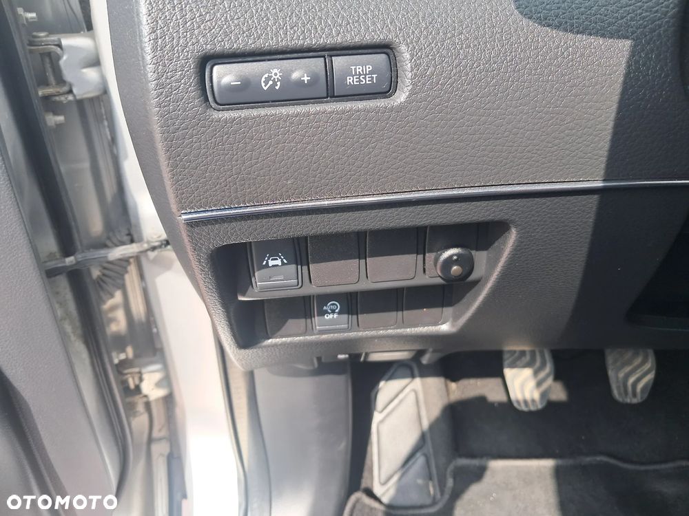 Nissan Qashqai - 22