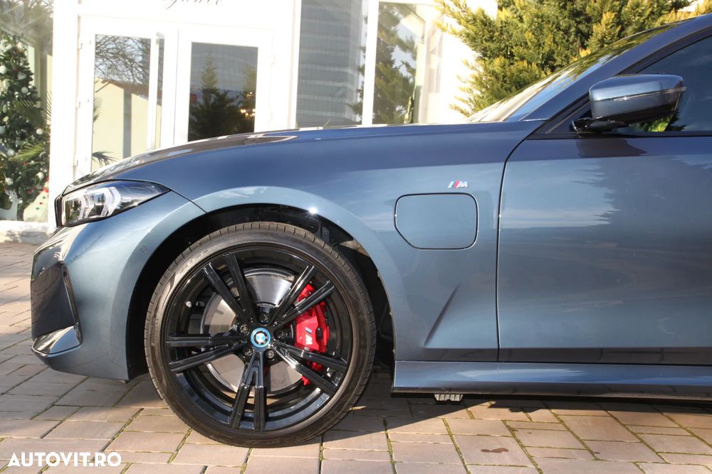 BMW Seria 3 330e xDrive AT PHEV - 4