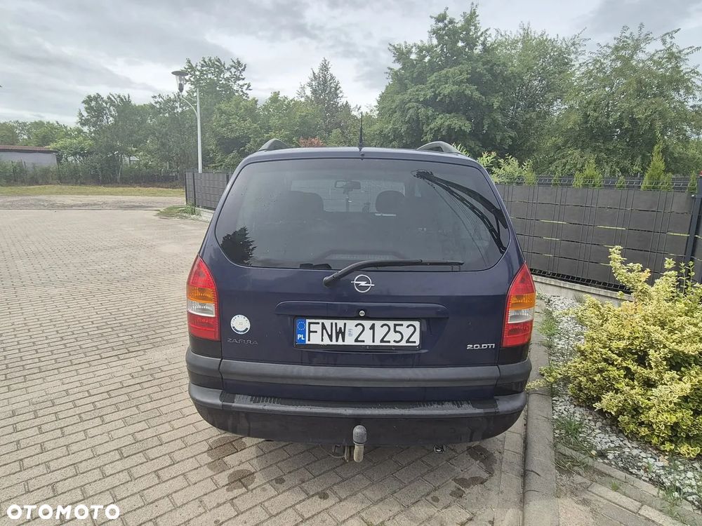 Opel Zafira 1.8 16V Comfort - 8