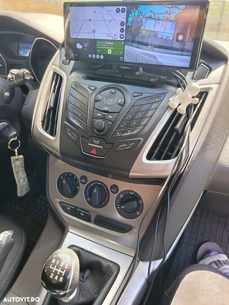 Ford Focus - 7