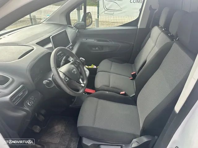 Opel COMBO 3 LUG. - 12