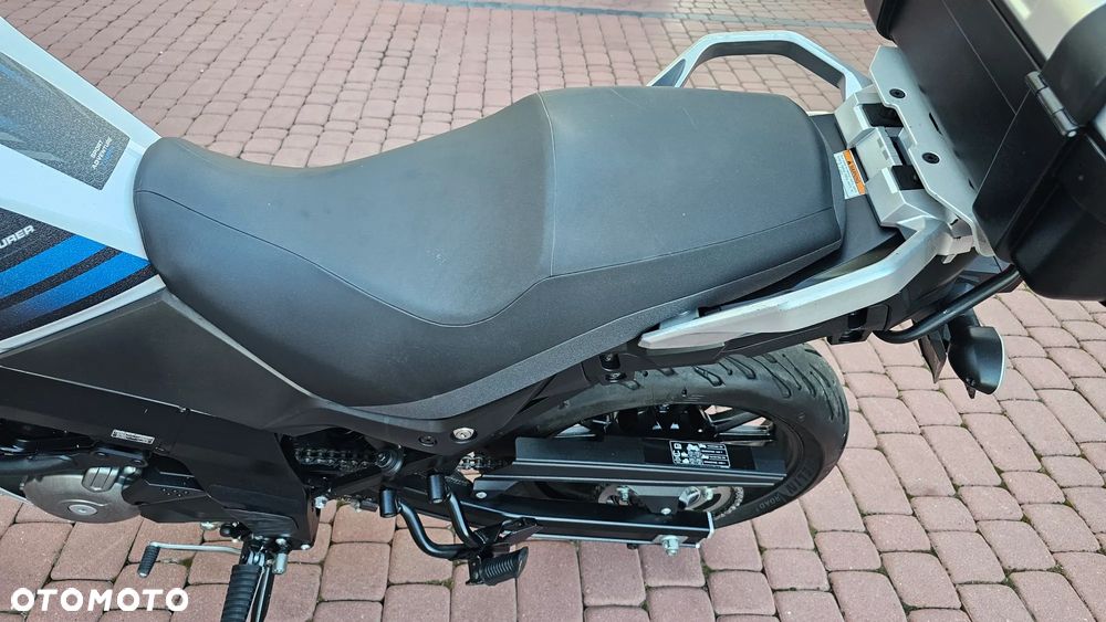 Suzuki V-STROM - 20