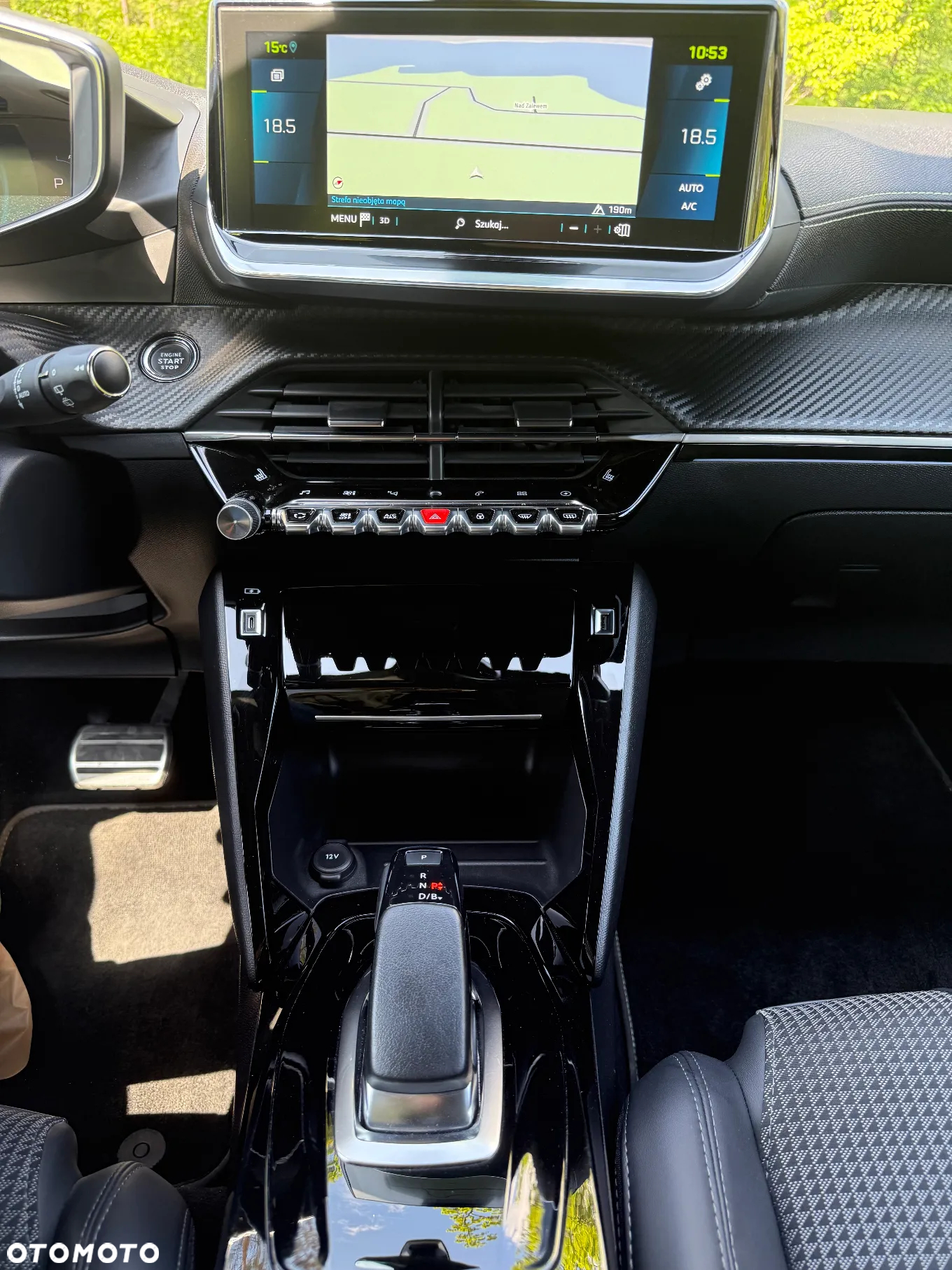 Peugeot 208 e-208 GT - 9