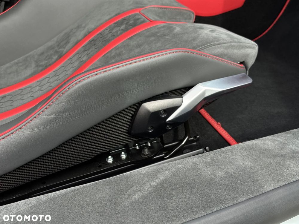 Lamborghini Huracan - 14