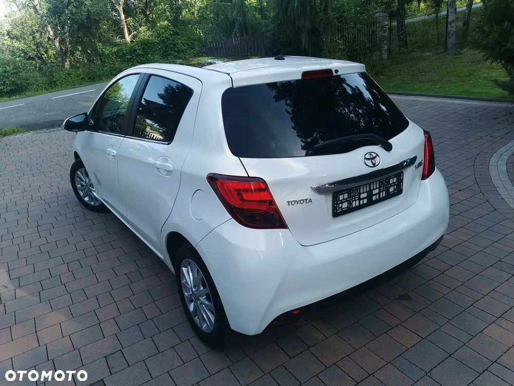 Toyota Yaris 1.33 VVT-i Lounge - 7
