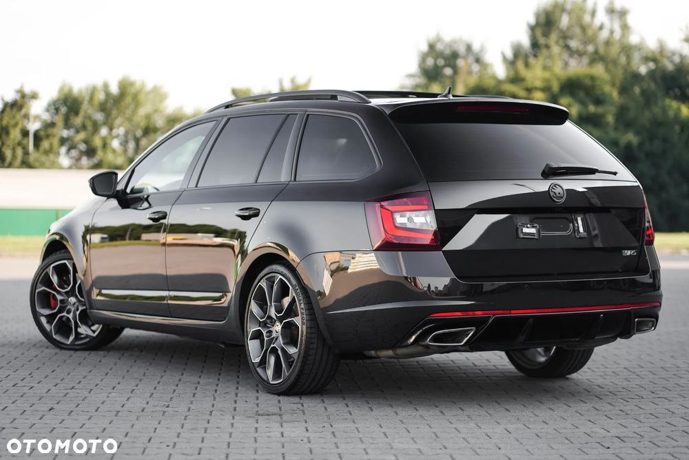 Skoda Octavia 2.0 TSI RS Challenge 245 DSG - 13