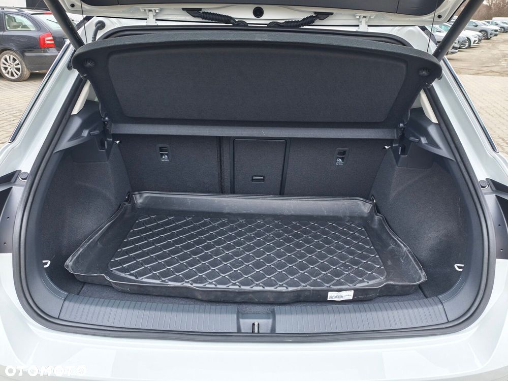 Volkswagen T-Roc 1.5 TSI Style DSG - 11