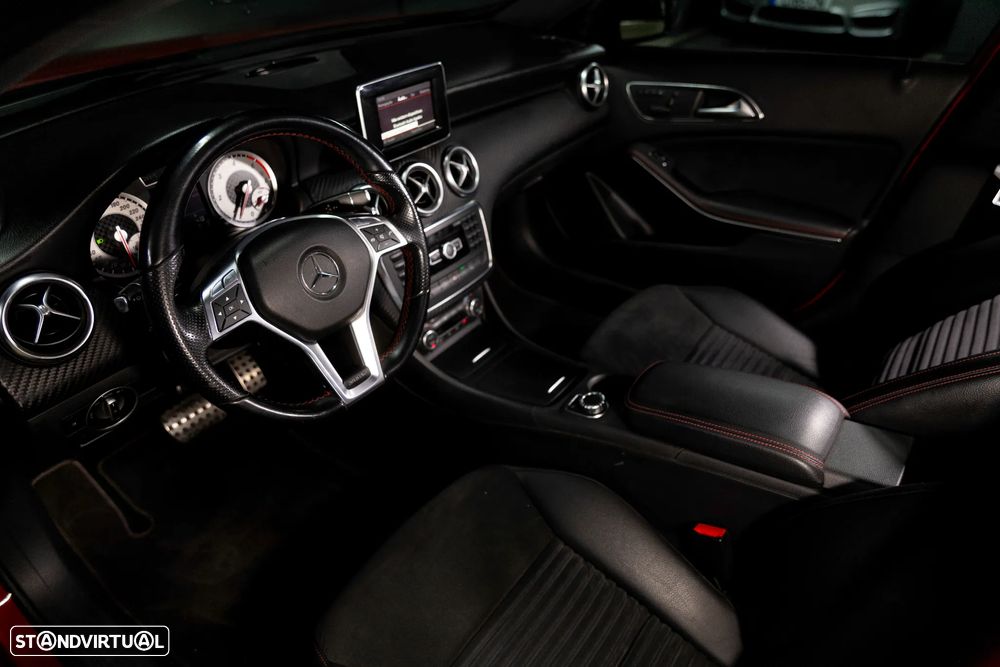 Mercedes-Benz A 180 CDI 7G-DCT AMG Line - 20